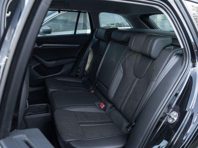 Octavia Combi 2.0 TDI Tour DSG AHK+MATRIX+360°+N