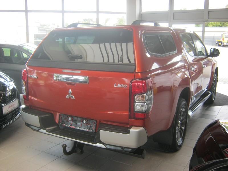 Mitsubishi L200 DK TOP mit Navi 2.2 DI-D 4WD Automatik