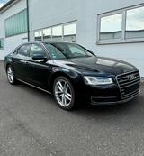 Audi A8 3.0 TDI tiptronic quattro MATRIX-LED 20 ZOLL - Audi A8 in Frankfurt (Main)