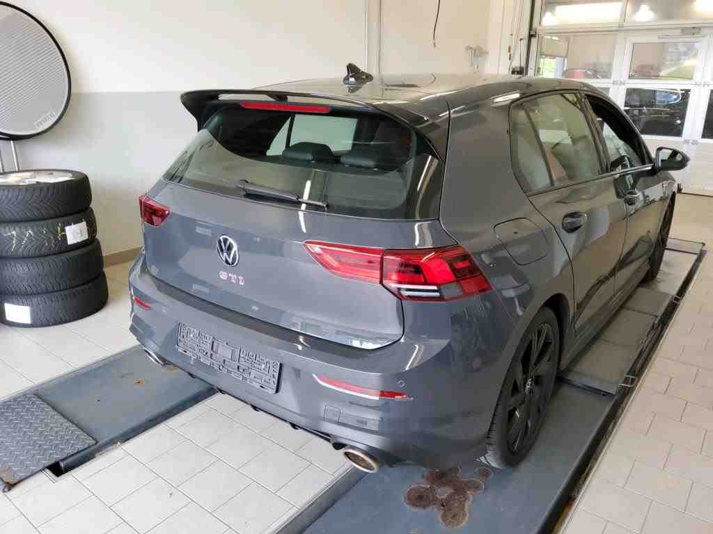 Volkswagen Golf - Bild 2
