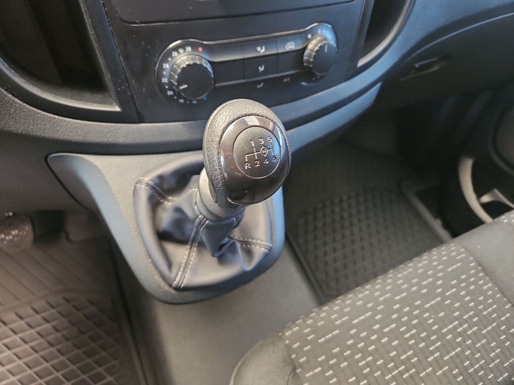 Fahrzeugabbildung Mercedes-Benz Vito 116 Kasten lang 3 Sitze Klima DAB GRA