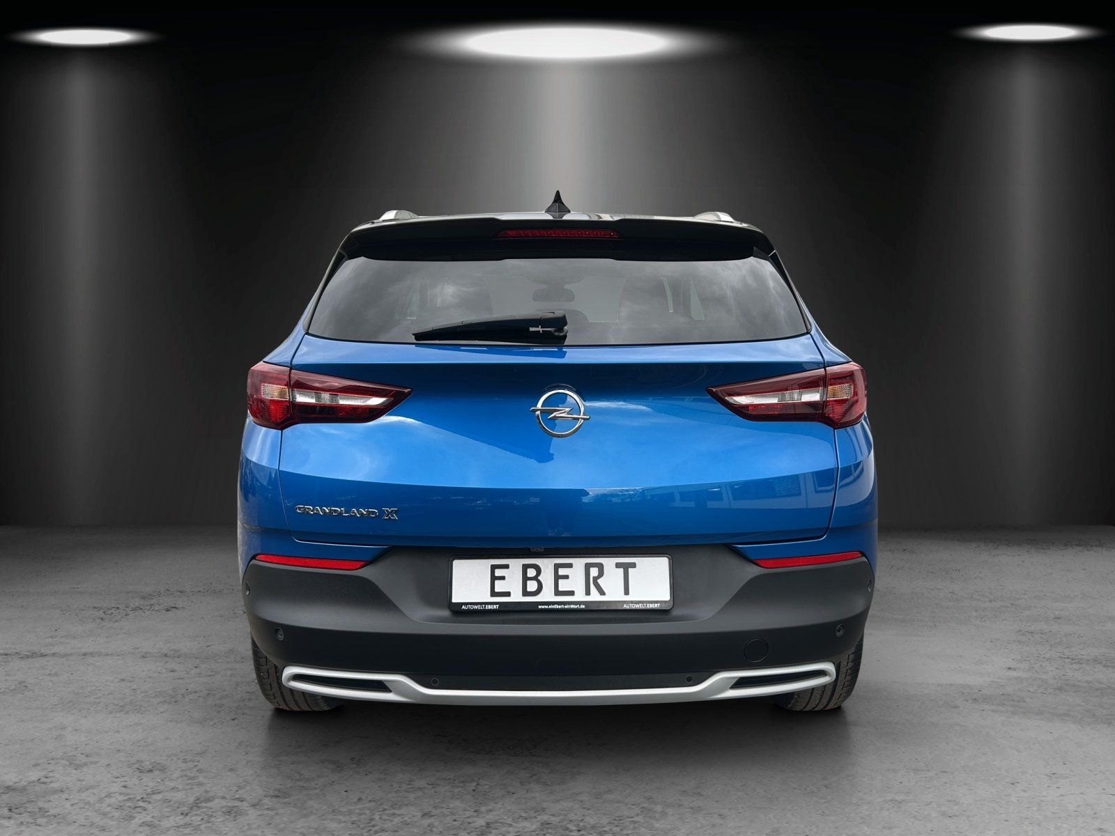 Fahrzeugabbildung Opel Grandland 1.5 D Ultimate Aut./LED/AHK/360°KAM/