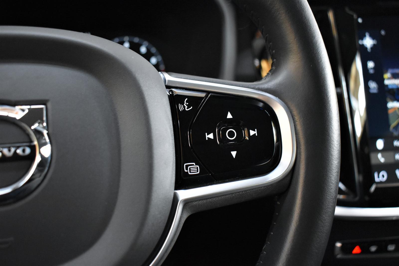 Volvo V60 Kombi Inscription+Kamera+Tempomat+LED+Keyles