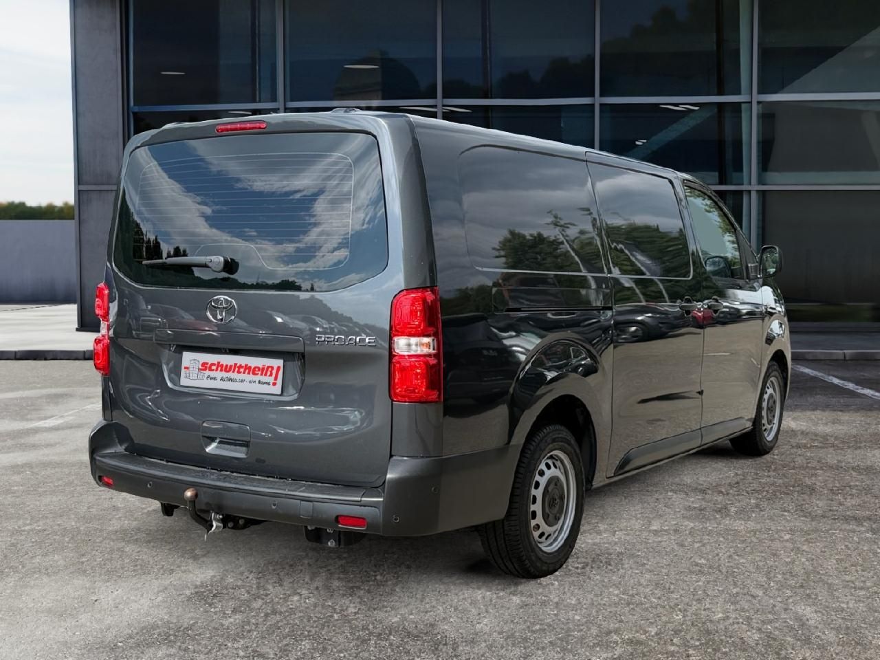 Fahrzeugabbildung Toyota Proace L2 Kasten Comfort