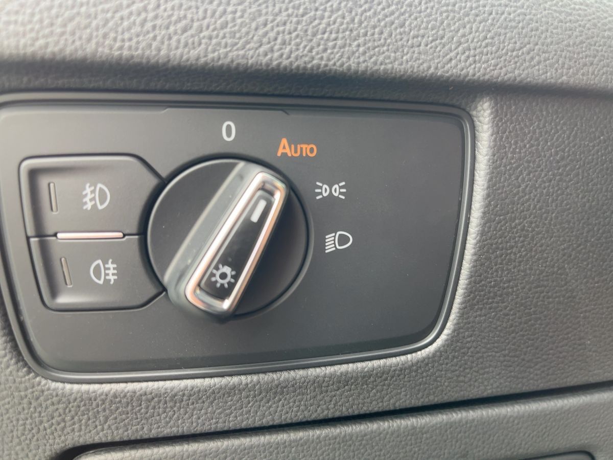 Volkswagen Passat Variant - Bild 19