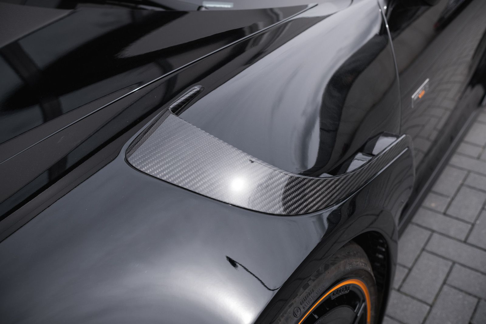 Fahrzeugabbildung Porsche 911 BRABUS ROCKET R "1 of 25"- 900 PS - VOLL
