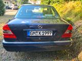 Mercedes-Benz CE 200 - Mercedes-Benz CE 200 Gebrauchtwagen
