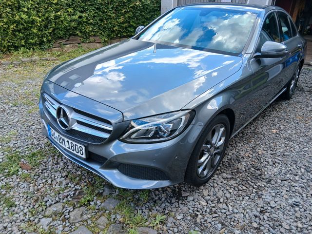 MERCEDES-BENZ C 180  7-Tronic El. AHK + Service B Neu!