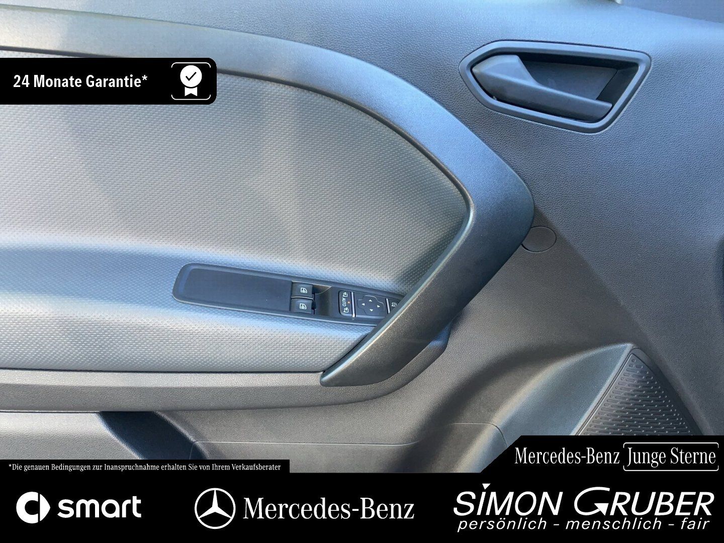Fahrzeugabbildung Mercedes-Benz Citan 113 Standard Aut. LED Navi Kamera 3 Sitzer
