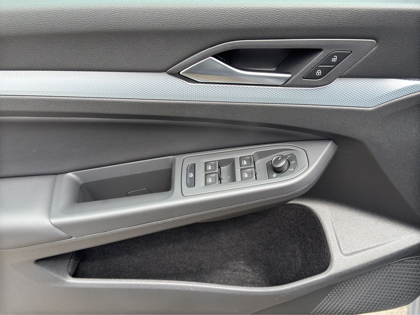 Volkswagen Golf - Bild 9