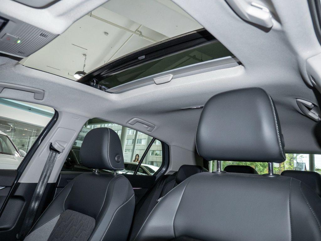 Volkswagen Golf VIII 1.5 eTSI Goal Pano Navi AHK LED-Plus, миниатюра 20