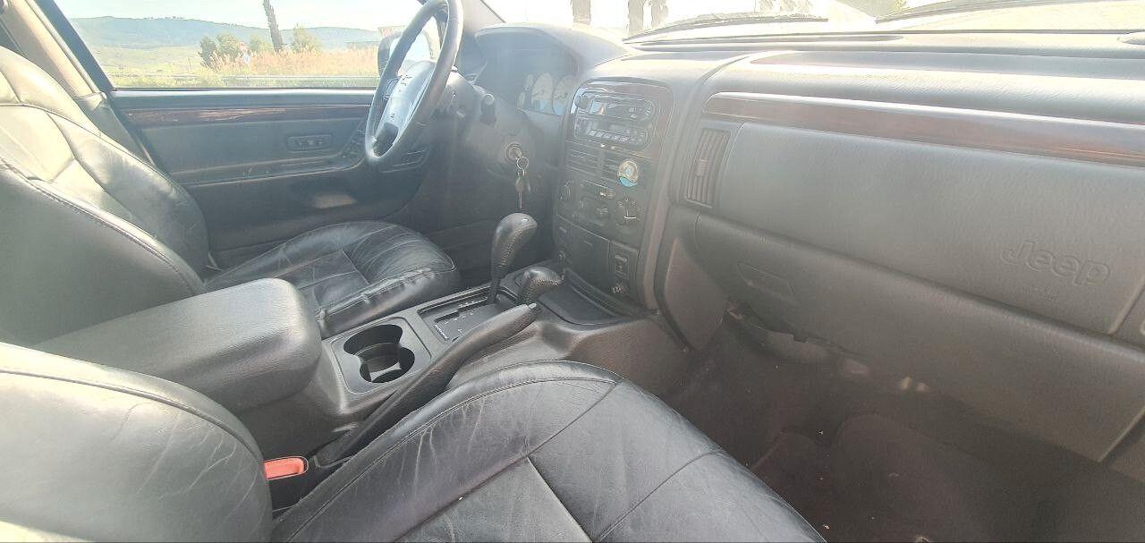 Jeep Grand Cherokee 2004 — photo 10