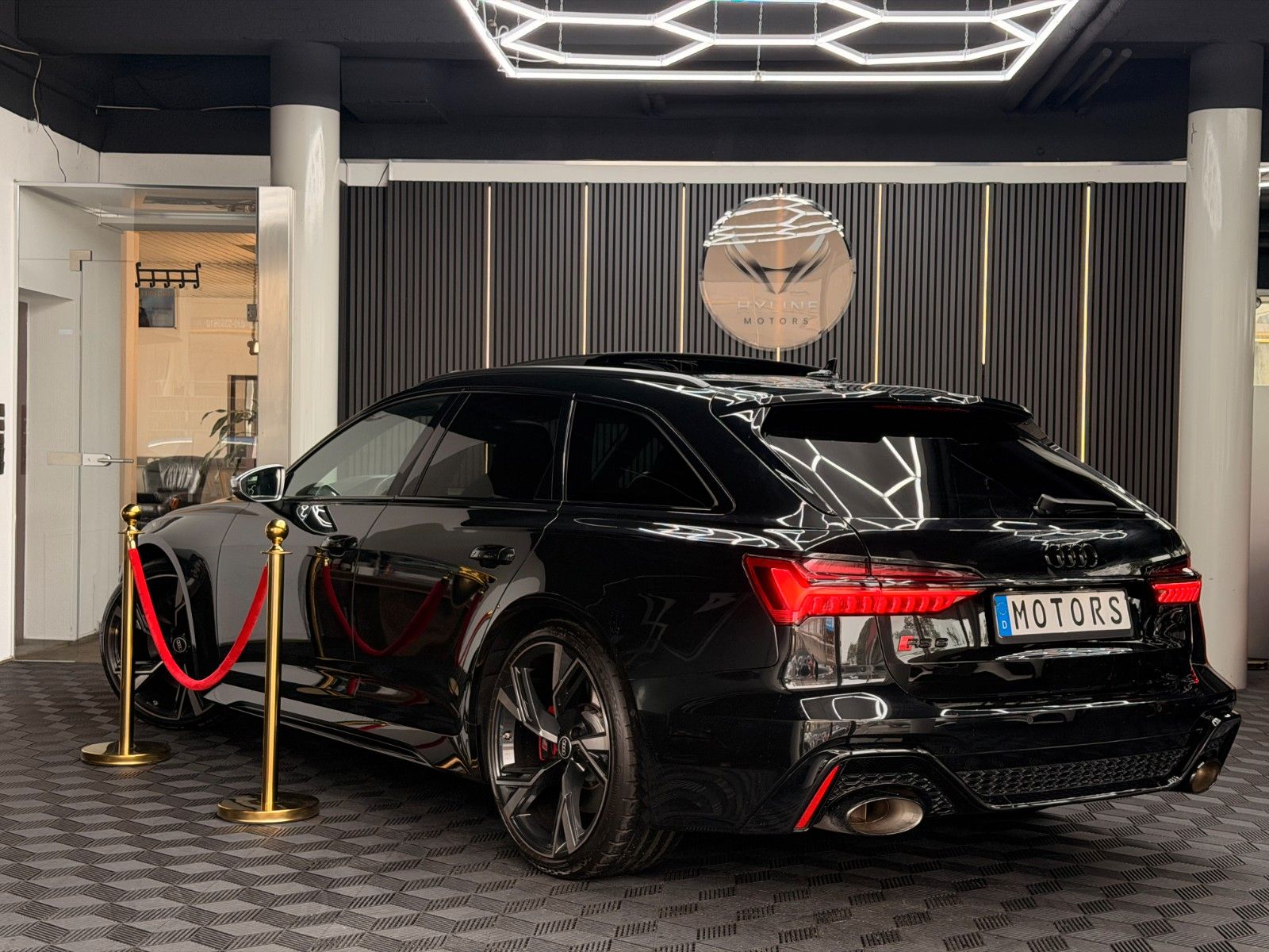 Audi RS6 AVANT QUATTRO MATRIX CARBON PANO HUD B&O 360 foto 10