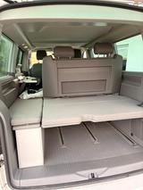 Volkswagen T6.1 California 2,0 TDI DSG Beach Camper Küche - Volkswagen T6 California aus 2023