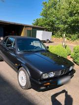 BMW E30 Cabrio 320i - BMW 320 aus 1992