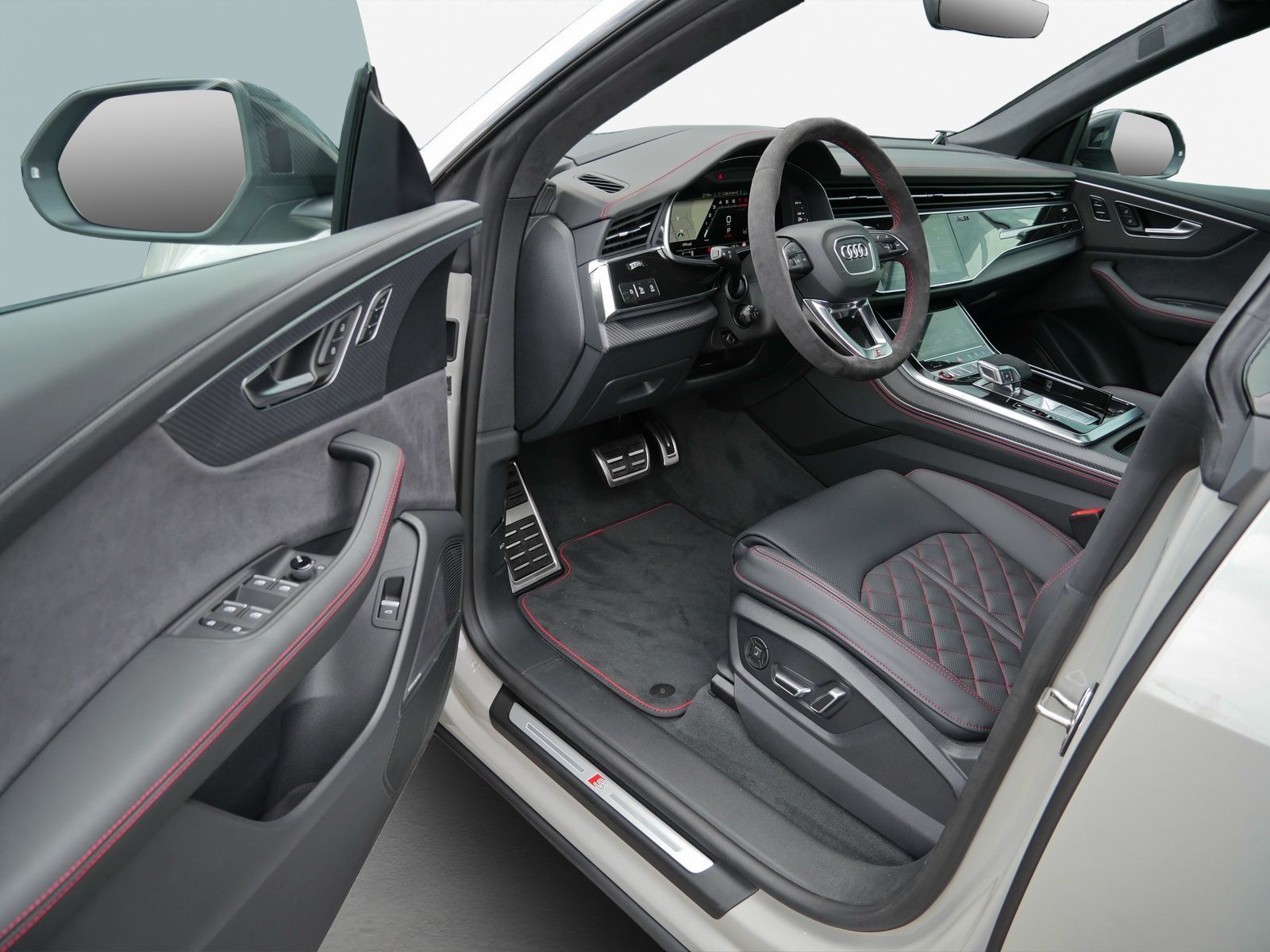 Audi SQ8 - Bild 14