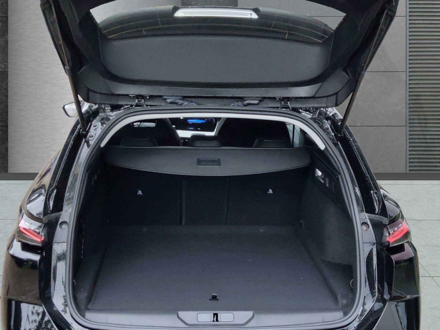 Peugeot 308 - Bild 4