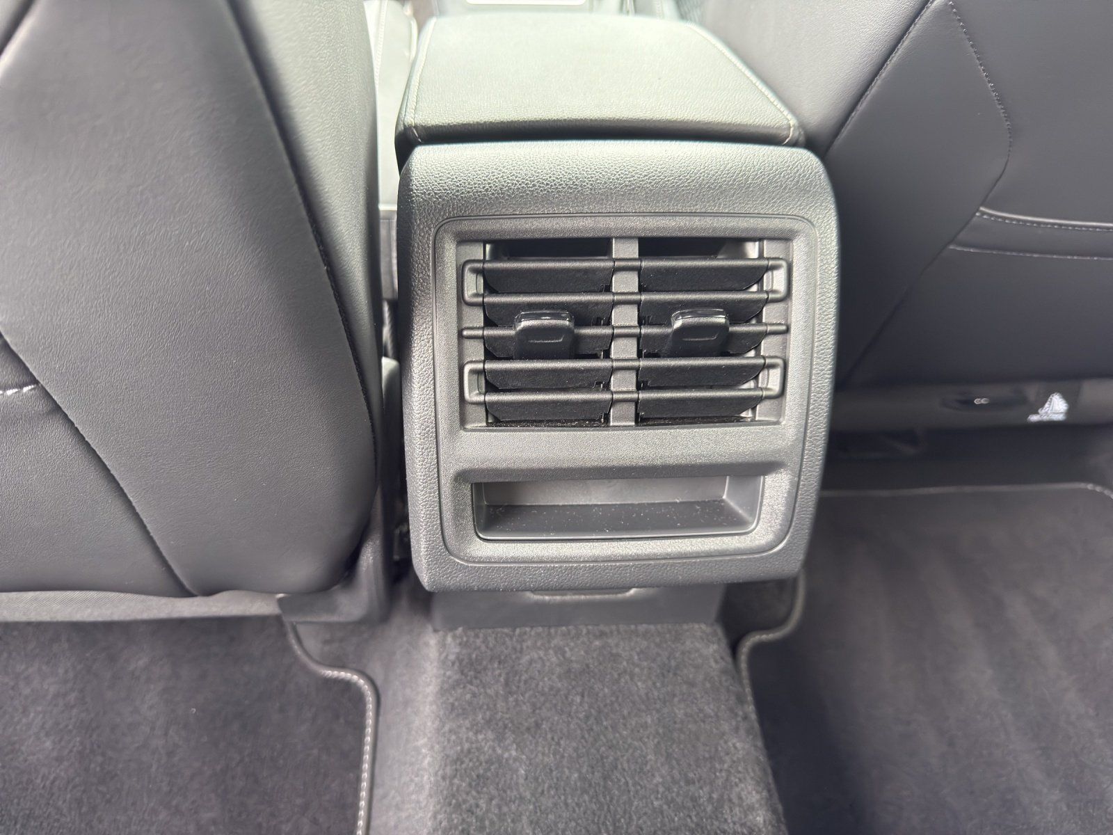 Volkswagen Golf - Bild 14