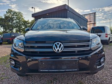 Volkswagen Tiguan - 2