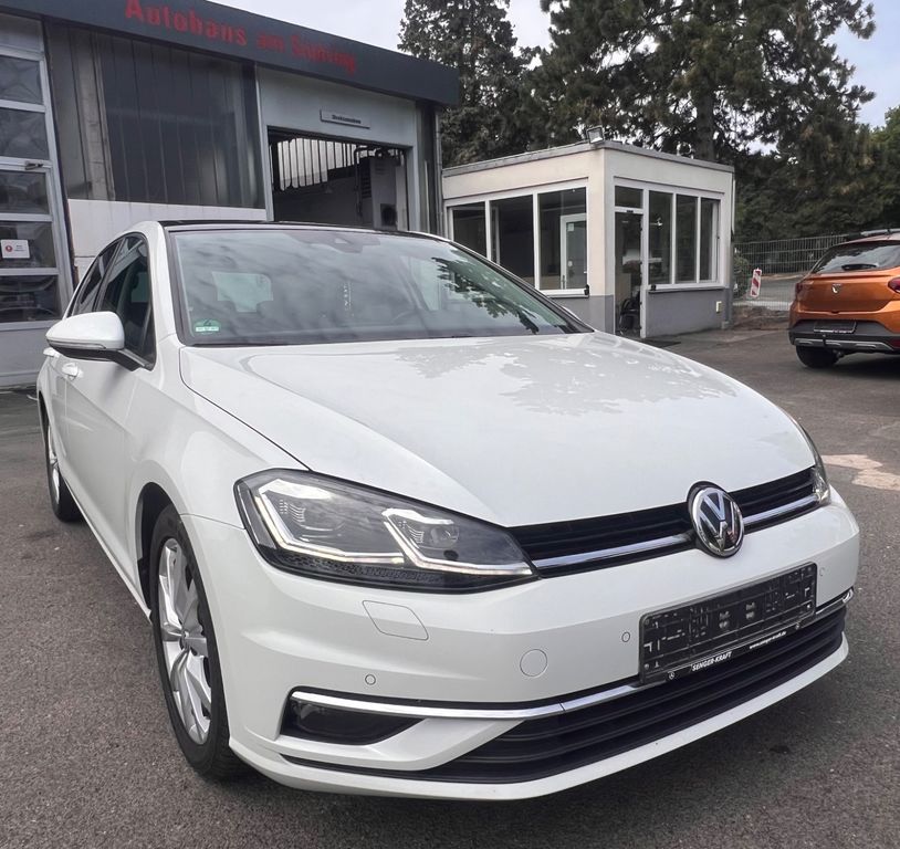 Image of Volkswagen Golf