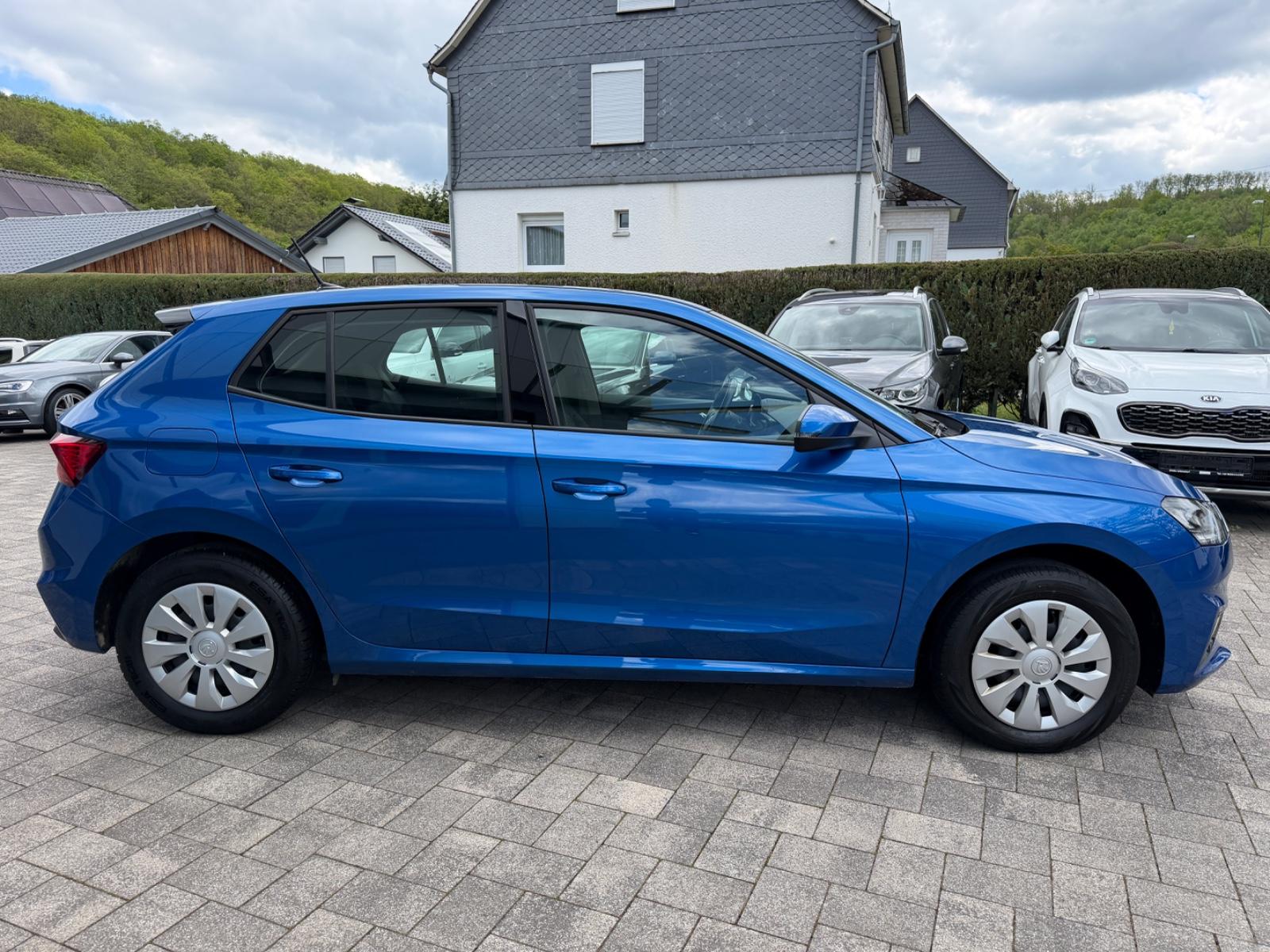 Skoda Fabia 1.0 TSI Selection*R-Kamera*Apple Car Play*, миниатюра 10