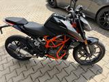 KTM Duke 390 - KTM DUKE 390