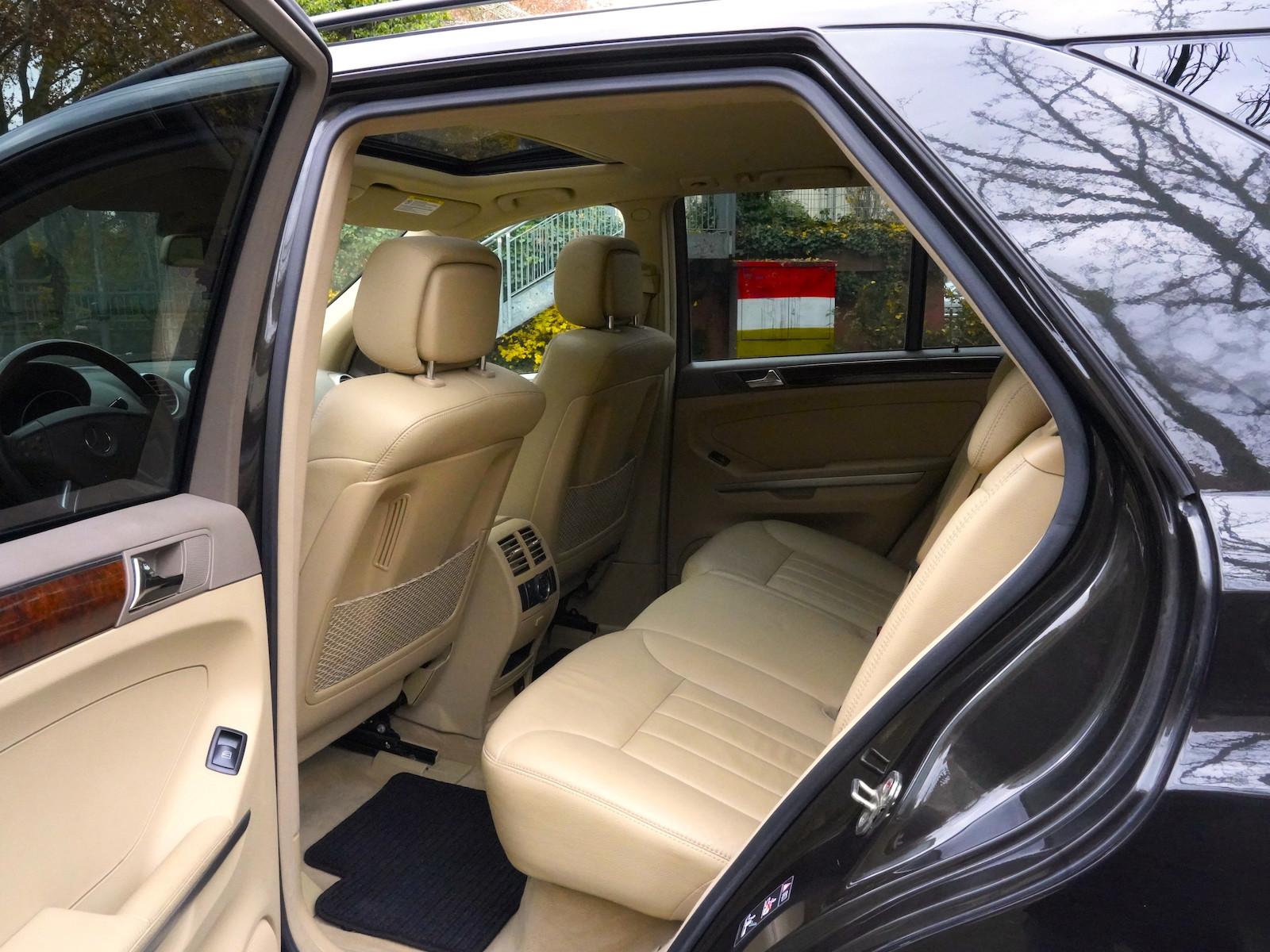 Mercedes-Benz ML 500 4Matic*AMG-Styling~Offr-Paket~StHz~AHK*