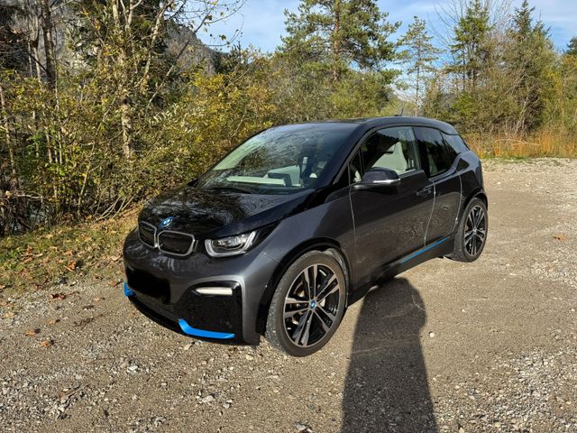 BMW i3s (120 Ah), Vollausstattung, Service, TÜV NEU