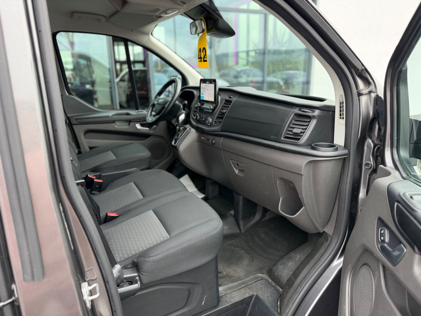 Transit Custom  2.0 TDCI Autom. 9 Sitzer