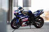 Yamaha R1 RN22 - YAMAHA R1 RN 22