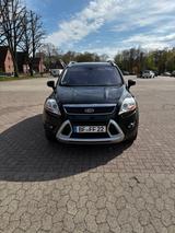 Ford Kuga 2,5 4x4 Titanium 5-tronic Titanium - Ford Kuga aus 2011: Titanium