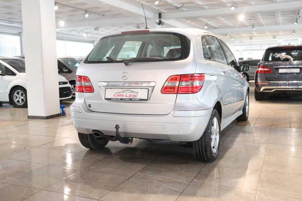 Mercedes-Benz B 170
