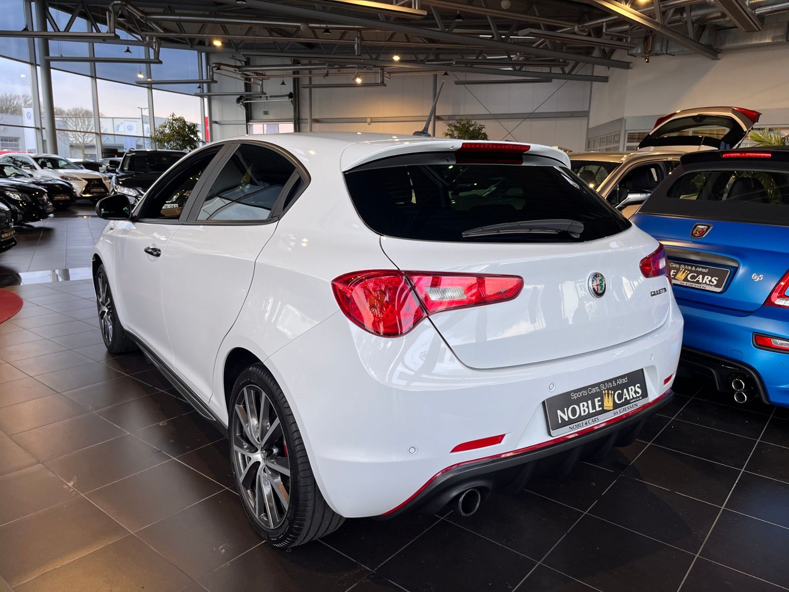 Fahrzeugabbildung Alfa Romeo Giulietta Sprint FINAL EDIT. NAV PDC SHZ