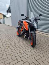 KTM 1290 Super Duke GT - KTM 1290 SUPER DUKE GT