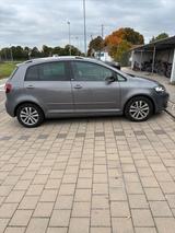 Volkswagen Golf plus 1.6 TDI Automatik - VW Golf Plus Gebrauchtwagen in Karlsruhe