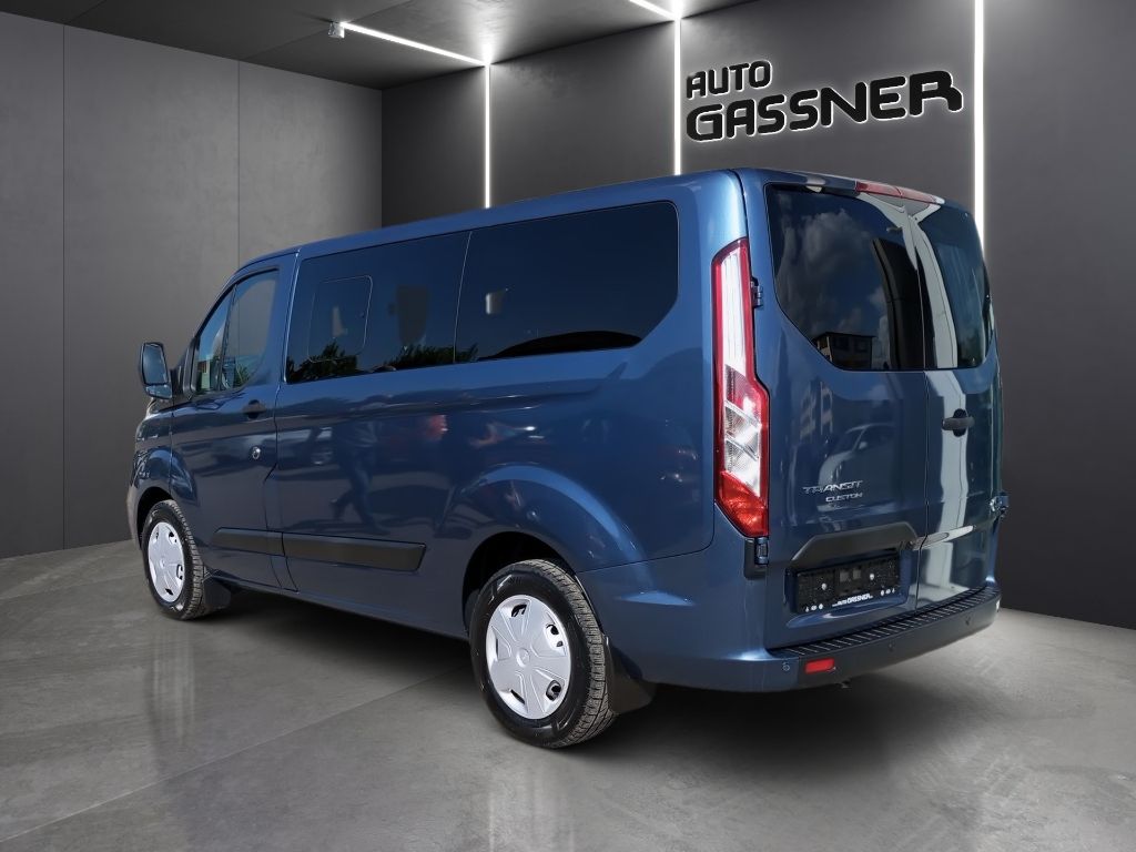 Fahrzeugabbildung Ford Transit Custom 320 L1H1 VA Trend