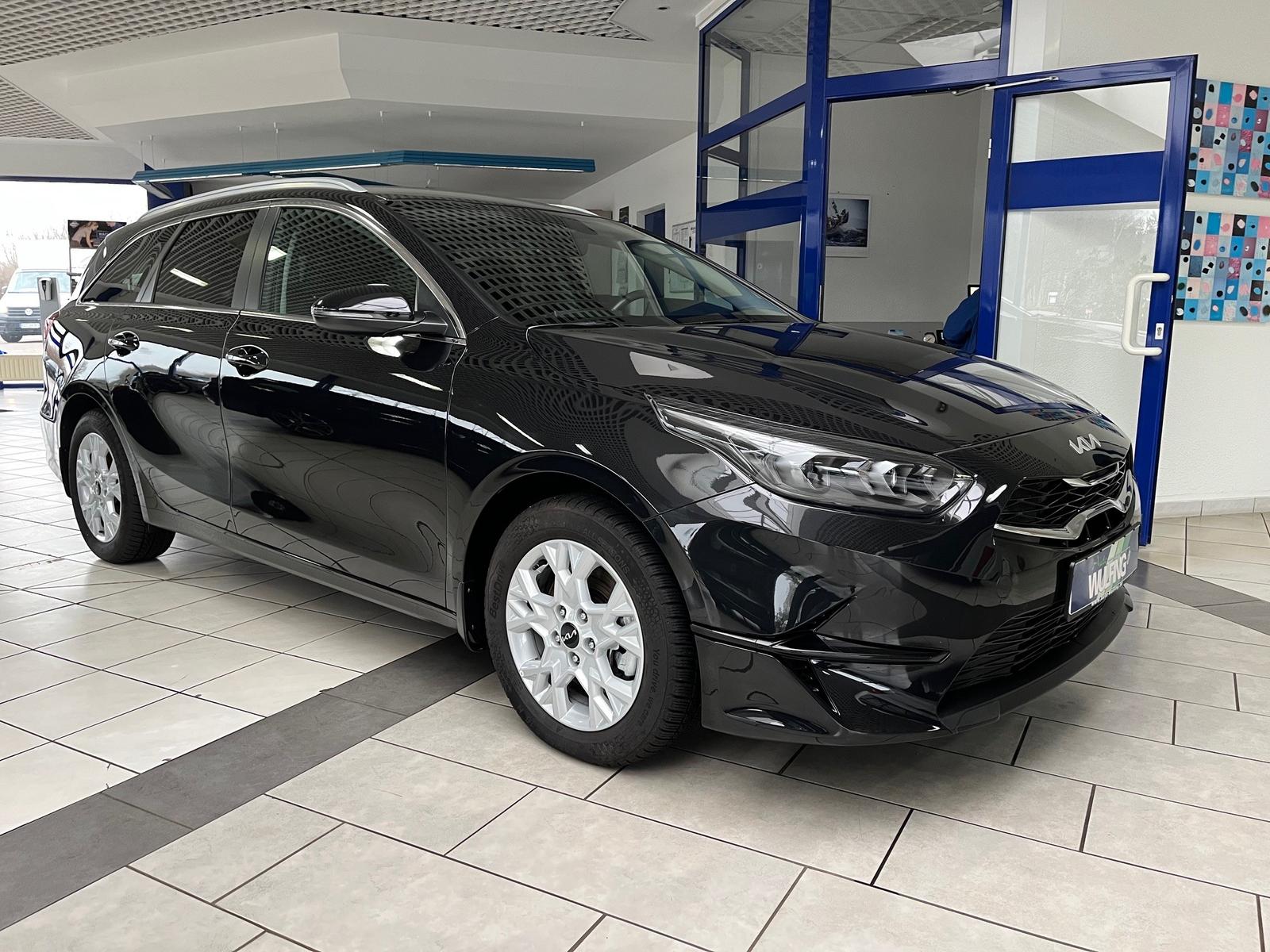 Kia cee'd Sportswagon 1.5 T-GDI DCT Vision+LED+Navi
