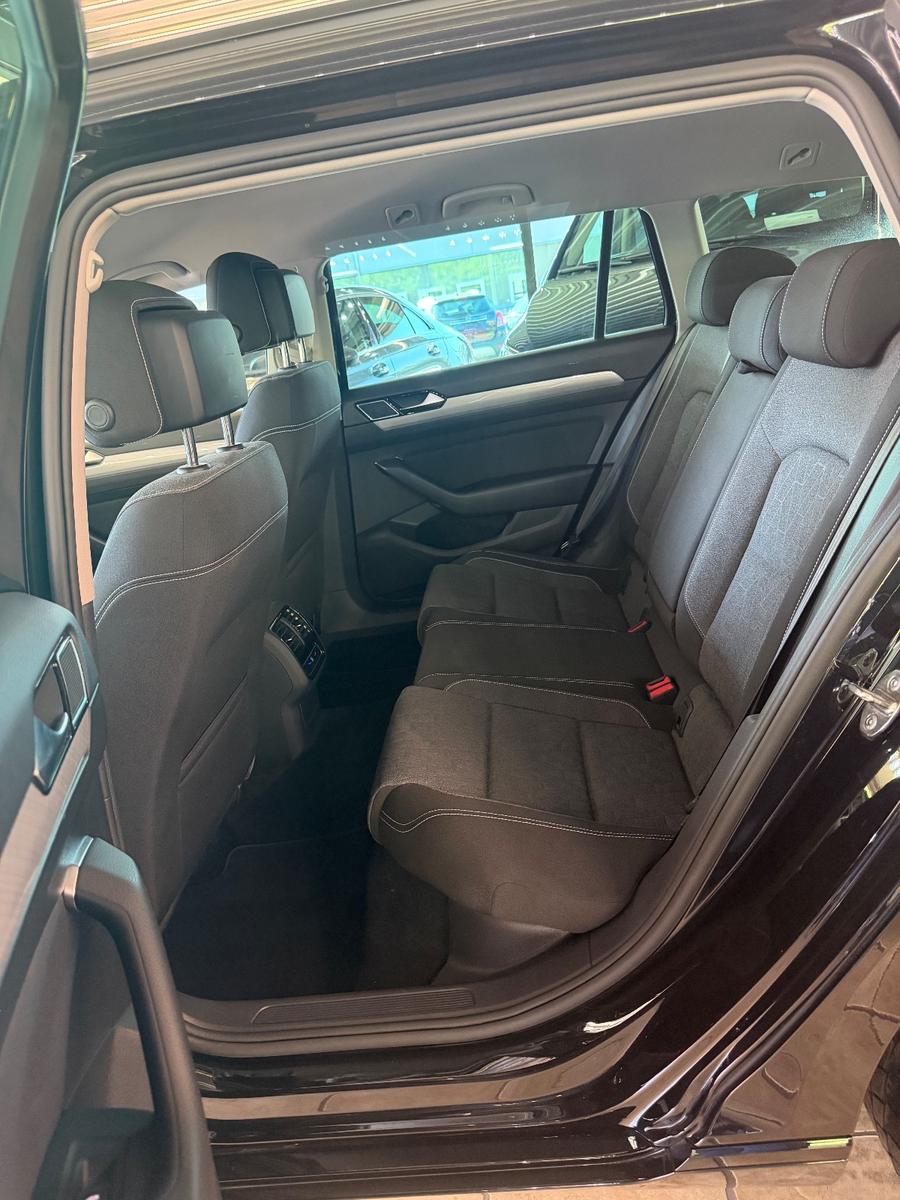 Volkswagen Passat Business*Led*Ahk*Navi*, миниатюра 26