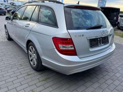 Fahrzeugabbildung Mercedes-Benz C 180 C 180 T CGI Scheckheft PDC Navi