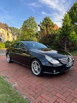 Mercedes-Benz CLS 63 AMG PERFORMANCE/DESIGNO/COMAND - Mercedes-Benz CLS 63 AMG aus 2008