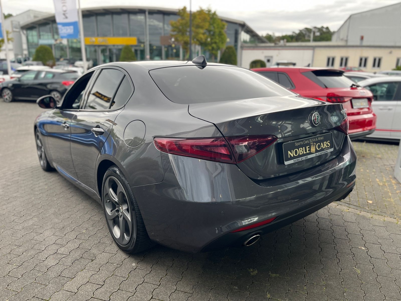 Fahrzeugabbildung Alfa Romeo Giulia Super H/K LEDER XEN NAV ACC RFK ALU