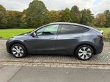 Tesla Model Y Hinterradantrieb RWD / Allwetter / AHK - Tesla Model Y: Grau