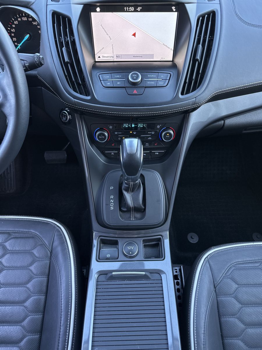 Fahrzeugabbildung Ford Kuga 1.5 EB Vignale Aut. NAV+XEN+ACC+KAM+AHK+2Hd