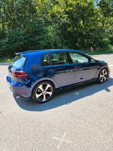 Volkswagen Golf 2.0 TSI BMT GTI  Standheizung, Schiebedach - Volkswagen Gebrauchtwagen in Pforzheim