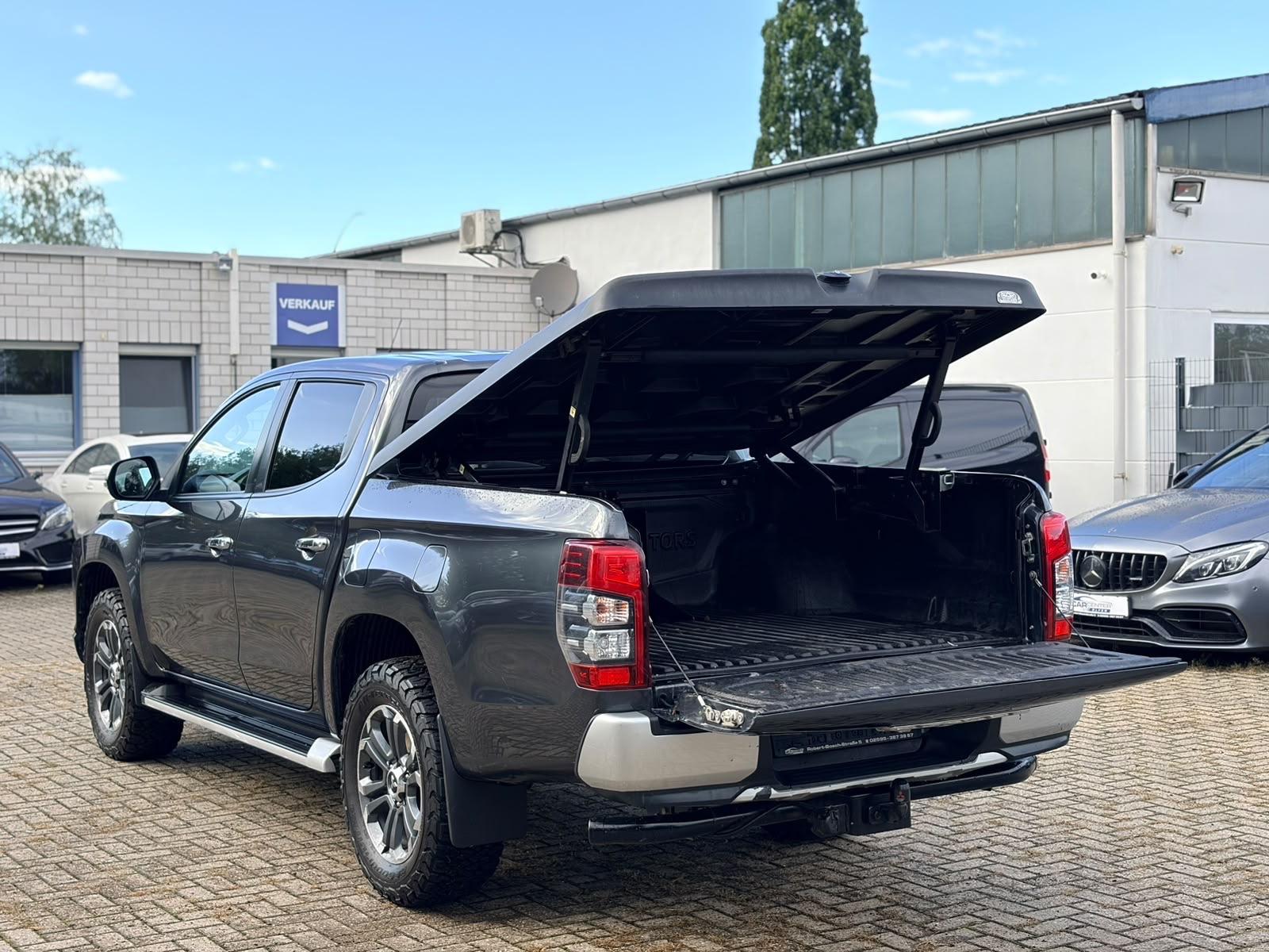 Mitsubishi L200 Plus Doppelkabine 4WD