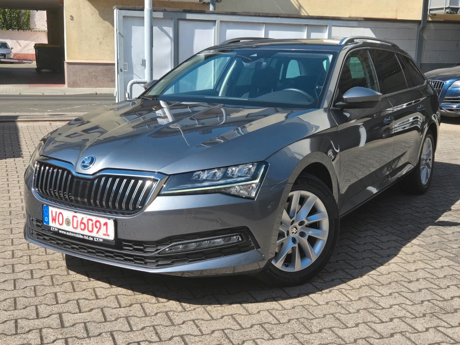 Skoda Superb Combi Ambition LED/AHK/Kamera/Navi