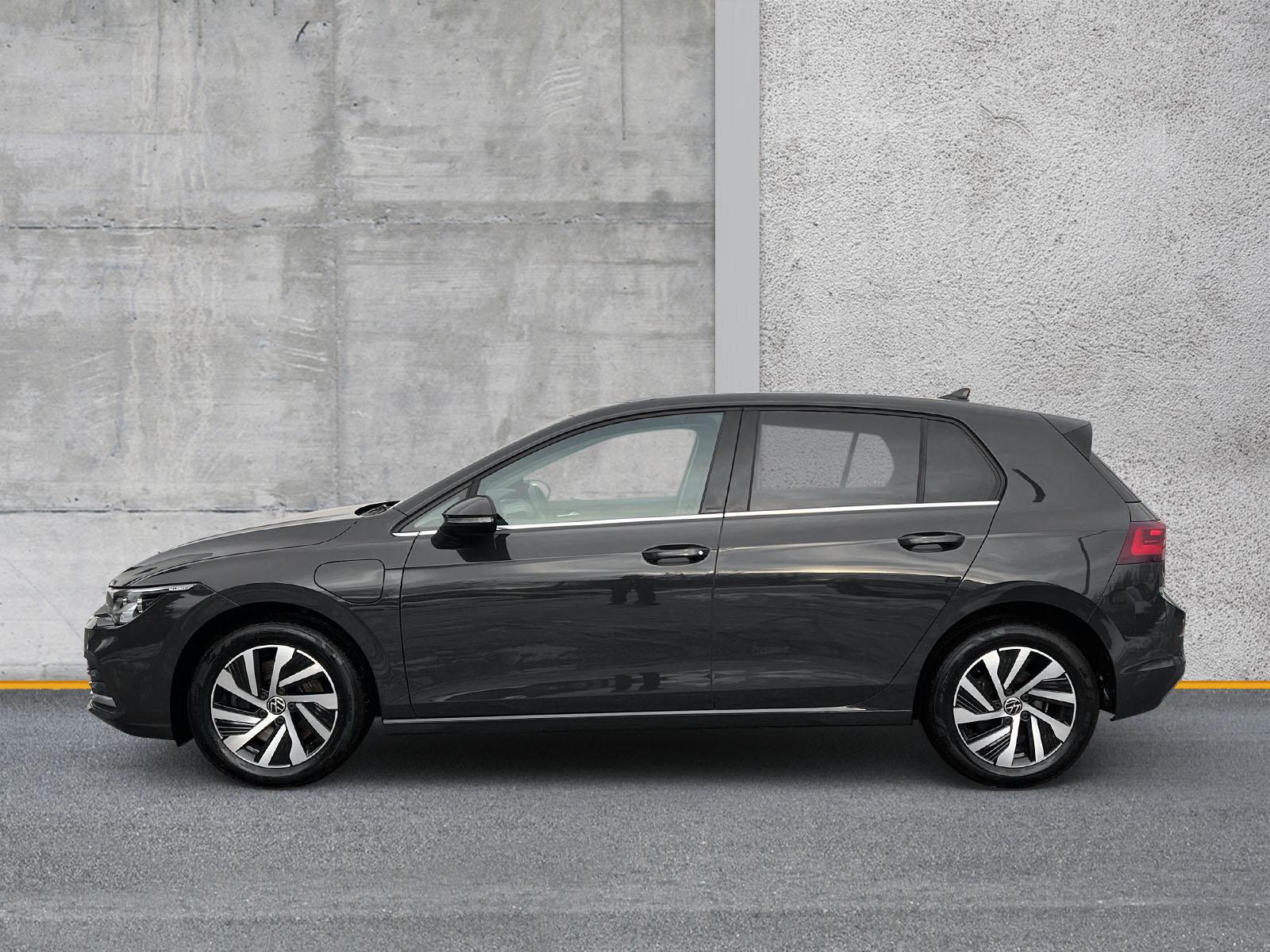 Volkswagen Golf VIII 1.4  eHybrid Style MATRIX DCC NAVI