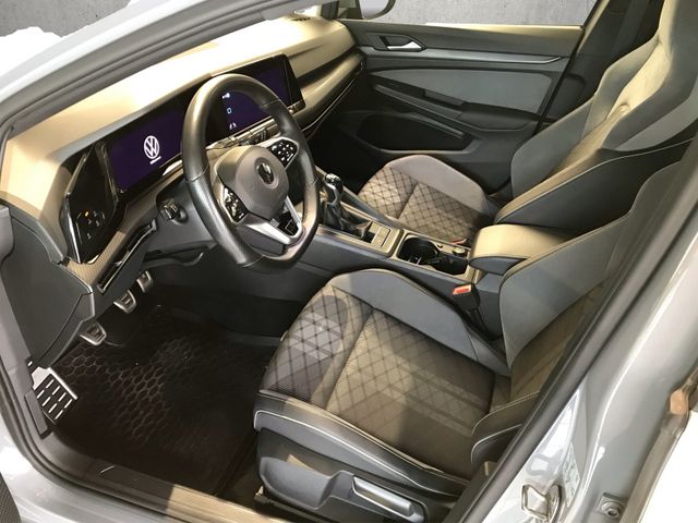Golf VIII R-Line 1.5 TSI 6-Gang*ACC*NAVI*