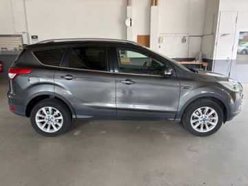 Ford Kuga - 4