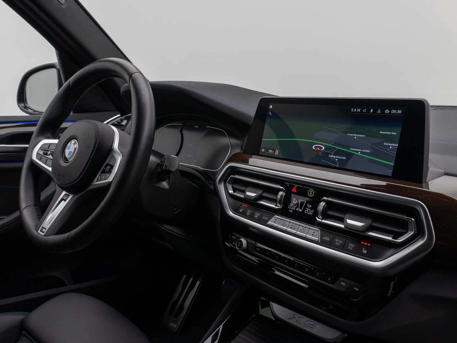 Fahrzeugabbildung BMW X3 xD30d M Sport Kamera DAB HiFi Lenkrhzg 20Zoll